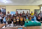 Peduli-Pendidikan,-Polresta-Kupang-Kota-Salurkan-Bantuan-Perlengkapan-Sekolah-bagi-Siswa-Kurang-Mampu-di-SD-Negeri-Pasir-Panjang.