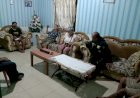 Bhabinkamtibmas-Batuplat-Gerak-Cepat-Mediasi-Kasus-KDRT,-Pasutri-Sepakat-Berdamai.