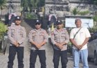 Polsek-Maulafa-Amankan-Perayaan-Hari-Raya-Saraswati-di-Pura-Agung-Giri-Kerta-Bhuwana,-Kolhua.