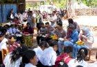 Resmikan-Revitalisasi-SMPTK-Imanuel-Tuapakas,-Kapolda-Ajak-Siswa-Makan-Bersama-Penuh-Kehangatan.