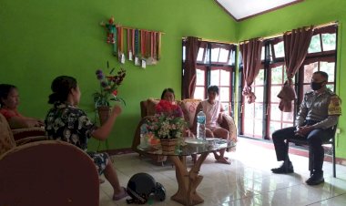 Giat-DDS-Bhabinkamtibmas-Kelurahan-Airnona-Himbau-Warga-Binaan-Cegah-Virus-Corona.