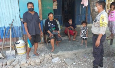 Bhabinkamtibmas-Kelurahan-Oebobo-Berikan-Himabauan-Terkait-New-Normal