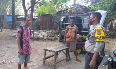 Himbauan-Adaptasi-Kebiasaan-Baru-Disampaikan-Oleh-Bhabinkamtibmas-Kelurahan-Oebobo-Kepada-Warga-Binaan