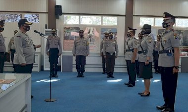 Kapolres-Kupang-Kota-Pimpin-Sertijab-Kapolsek-Oebobo-dan-Kasat-Binmas