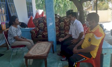 Bhabinkamtibmas-Kelurahan-Kayu-Putih-Laksanakan-Sambang-Himbau-Warga-Taati-Protokol-Kesehatan