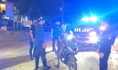 Satuan-Samapta-Polres-Kupang-Kota-Laksanakan-Patroli-Dalam-Rangka-Operasi-Yustisi-Pendisiplinan-Protokol-Kesehatan