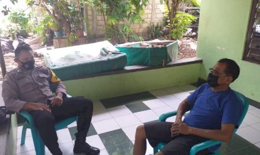 Dengan-Sambang-Dialogis,-Bhabinkamtibmas-Brigpol-Wens-Reba-Himbau-Warganya-Patuhi-Protokol-Kesehatan