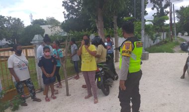 Bhabinkamtibmas-Kelurahan-Liliba-Ingatkan-Warga-Terapkan-Protokol-Kesehatan