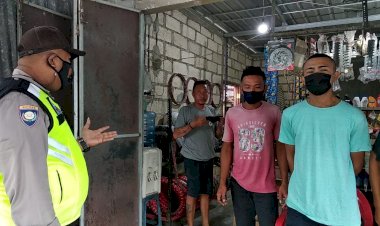 Sambang-Dan-Patroli-Dialogis-Bhabinkamtibmas-Himbau-Warga-Binaan-Patuhi-Protokol-Kesehatan