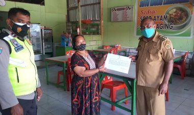 Peduli-Covid-19,-Bhabinkamtibmas-Laksanakan-Patroli-Dialogis--Penertiban-Dan-Himbau-Penerapan-Protokol-Kesehatan