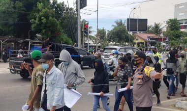 Peringati-Hari-Buruh-Sedunia,-Polres-Kupang-Kota-Amankan-Aksi-Mimbar-Bebas