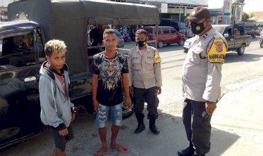 Laksanakan-Penertiban-Protokol-Kesehatan-Anggota-Polsek-Maulafa-Tegur-Warga-Yang-Beraktivitas-Tidak-Menggunakan-Masker