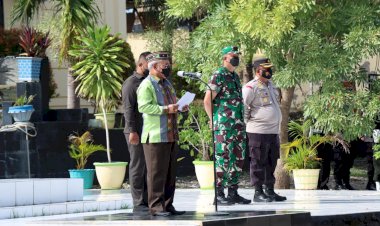 Polres-Kupang-Kota-Laksanakan-Apel-Gelar-Pasukan-Operasi-Lilin-Ranakah-2021-Yang-Dipimpin-Wakil-Walikota-Kupang