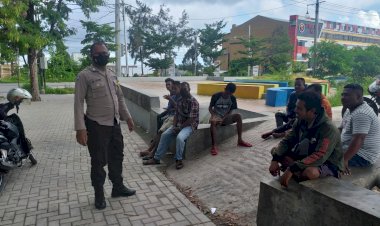 Sambang-Dan-Patroli-Dialogis-Bhabinkamtibmas-Kelurahan-Kelapa-Lima-Himbau-Anak-Muda-Yang-Nongkrong-Untuk-Patuhi-Protokol-Kesehatan