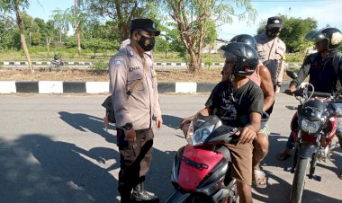 Tak-Pakai-Masker,-Personel-Polsek-Maulafa-Tegur-Serta-Himbau-Pengendara-yang-Tidak-Menaati-Protokol-Kesehatan