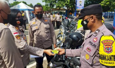 Cek-Pengelolaan-Logistik,-Biro-Logistik-Polda-NTT-Supervisi-Ke-Polres-Kupang-Kota