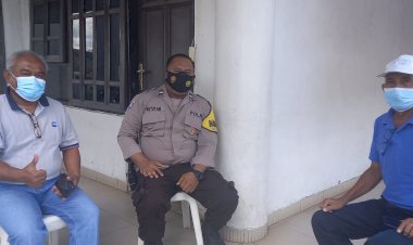 Menjelang-Hari-Raya-Paskah,-Bhabinkamtibmas-Kelurahan-Kolhua-Laksanakan-Sambang-Di-Gereja-Kaisarea-BTN-Kolhua