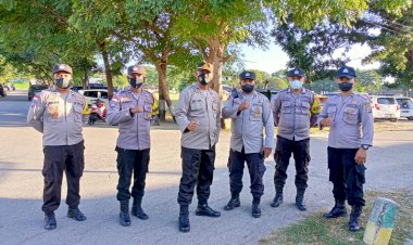 Polres-Kupang-Kota-Amankan-Ibadah-Sholat-Ied-di-Lapangan-Asten-TNI-AD-Kelurahan-Kuanino-Kota-Kupang