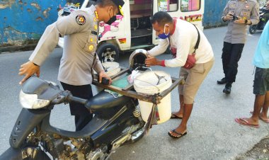 Humanis,-Kapolresta-Kupang-Kota-Imbau-Pengendara-Untuk-Tertib-Berlalu-Lintas