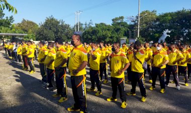 Jaga-Kebugaran-Tubuh,-Personel-Polresta-Kupang-Kota-Laksanakan-Olahraga-Bersama