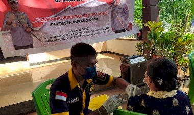 Polresta-Kupang-Kota-Lakukan-Pelayanan-Vaksinasi-Covid-19-di-Kelurahan-Liliba-Kota-Kupang.