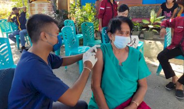 Gerai-Vaksin-Polresta-Kupang-Kota-di-Kelurahan-Naikoten-Satu-Kota-Kupang.