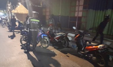 Personil-Polresta-Kupang-Kota-laksanakan-Penertiban-Pelanggaran-Lalu-lintas.