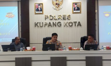 Waka-Polresta-Kupang-Kota-Terima-Team-Supervisi-Bidang-Keuangan-Polda-NTT.