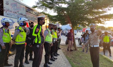 Urai-Kemacetan-di-Jembatan-Liliba,-Polresta-Kupang-Kota-Laksanakan-Pengalihan-Arus-lalin