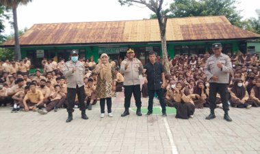 Kapolsek-Alak-Lakukan-Himbauan-Kamtibmas-di-Sekolah-MAN-Model-Kupang