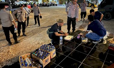 Amankan-Puluhan-Botol-Miras-dan-Petasan,-Polresta-Kupang-Kota-Terus-Laksanakan-Operasi-Pekat-Turangga-2022