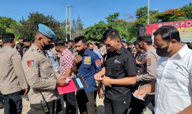 Apel--Pagi-Dan-Pemeriksaan-Kerapian-Oleh-Seksi-Propam-Polresta-Kupang-Kota.