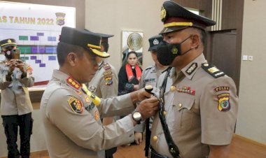 Kapolresta-Pimpin-Serah-Terima-Jabatan-Kasat-Lantas-Polresta-Kupang-Kota.