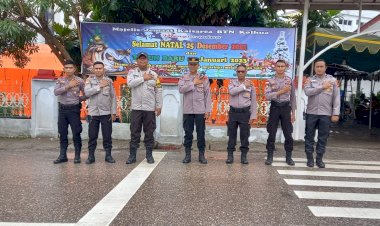 Polsek-Maulafa-Laksanakan-Pengamanan-Ibadah-Perayaan-Natal-Ke-II