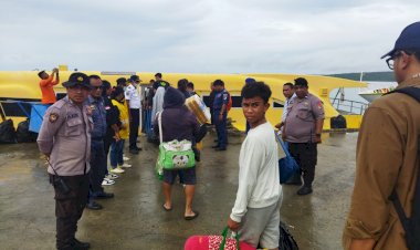 Antisipasi-Lonjakan-Penumpang,-Personel-Posko-Terpadu-Nataru-Pelabuhan-Tenau-Laksanakan-Pengamanan-Embarkasi-Penumpang-Kapal