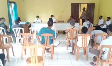 Jumat-Curhat,-Kapolsek-Maulafa-Laksanakan-Temu-Warga-Di-Kantor-Lurah-Maulafa