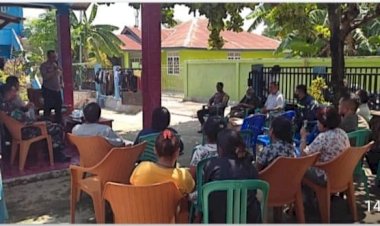 Tingkatkan-Patroli-Malam-di-Wilayah-Kos-Kosan,-Jumat-Curhat-Kapolsek-Kelapa-Lima-Bersama-Warga-Oesapa