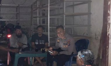 Buka-Ruang-Diskusi,-Kapolsek-Kelapa-Lima-Dengar-Curhat-Pedagang