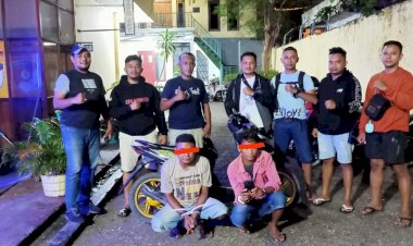 Tim-Jatanras-Polresta-Kupang-Kota-Kembali-Menangkap-2-Orang-Pelaku-Pencurian-HP-Dengan-Modus-Beli-Pulsa.