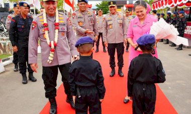 Kapolri-Resmikan-Pembangunan-Asrama-Brimob-Polda-Kalimantan-Barat