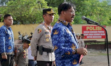 Operasi-Ketupat-Turangga-2023,-Pj.-Wali-Kota-Kupang-Pimpin-Apel-Gelar-Pasukan.