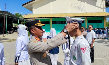 Pengukuhan-PKS-MAN-dan-MTs-Negeri-Kota-Kupang,-Kapolresta-Doakan-ke-Depan-Ada-Siswa-Yang-Bisa-Menjadi-Kapolres.