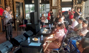 Lewat-Jumat-Curhat,-Kapolsek-Oebobo-Terima-Masukan-Masyarakat-Di-Kelurahan-Kuanino