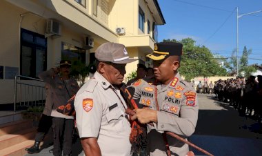 Polresta-Kupang-Kota-Lepas-Salah-Satu-ASN-Yang-Purna-Tugas