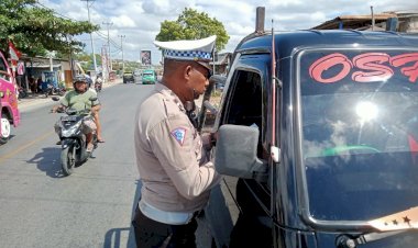 Operasi-Patuh-Turangga-2023,-Satlantas-Polresta-Kupang-Kota-Lakukan-Himbauan-Hingga-Teguran