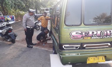 Tekan-Angka-Kecelakaan-Fatalitas,-Satlantas-Polresta-Kupang-Kota-Tindak-Angkot-Dan-Pengendara-Yang-Menggunakan-Knalpot-Racing