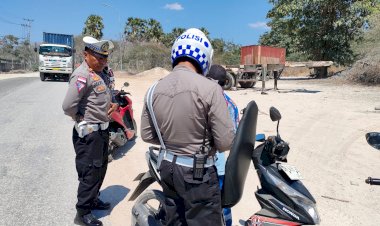 Tidak-Tertib-dan-Langgar-Aturan-Lalu-Lintas,-Siap-Siap-Terkena-Razia-Polisi