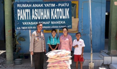 Pemberian-Bantuan-Sembako,-Warga-Terima-Kasih-Atas-Kepedulian-Dari-Polresta-Kupang-Kota