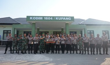 HUT-TNI-ke-78,-Polresta-Kupang-Kota-dan-Jajaran-Beri-Surprise