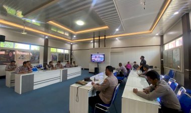 Perkuat-Iman-dan-Taqwa,-Umat-Islam-Polresta-Kupang-Kota-Ikuti-Binrohtal-Secara-Daring